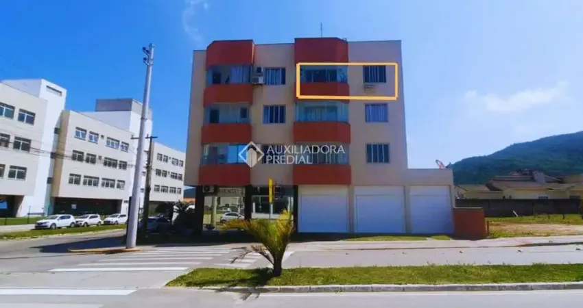 Apartamento com 2 quartos à venda na Nicolau Bartolomeu Da Rosa Matos, 820, Village, Imbituba