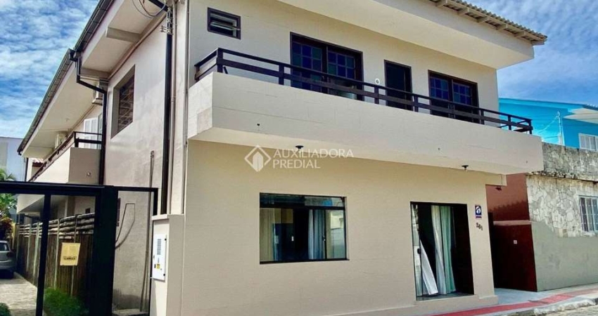 Prédio à venda na Aderbal Ramos Da Silva, 267, Centro, Garopaba