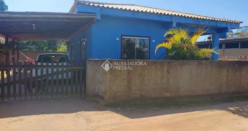 Casa com 2 quartos à venda na Do Viveiro, 1, Grama, Garopaba