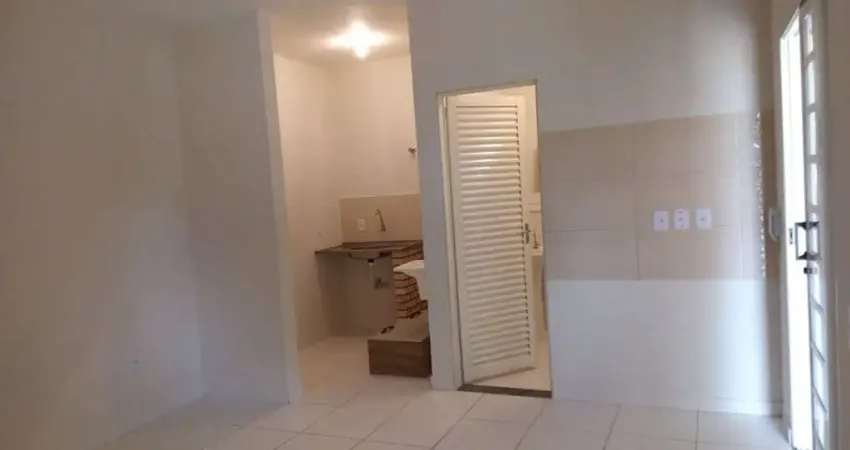 | studio | parque residencial joaquim toledo piza | para aluguel | 1 quarto | 1 vaga | londrina