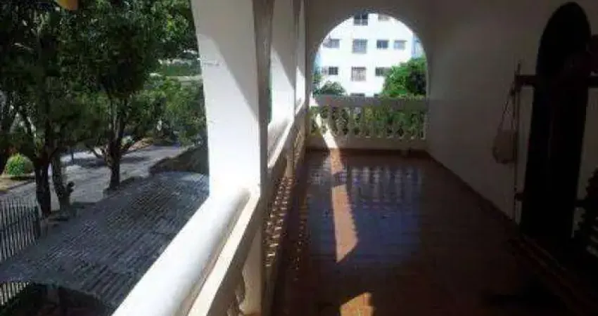 Casa com 4 dormitórios à venda, 500 m² por R$ 550. - Jardim Santa Marta - Cuiabá/MT