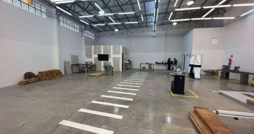Barracão à venda, 380 m² por R$ 2.000.000,00 - Morada dos Nobres - Cuiabá/MT