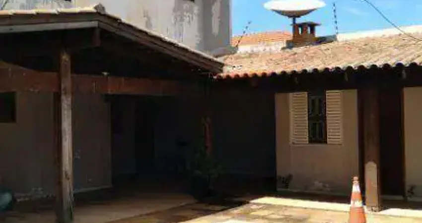 Casa com 3 dormitórios à venda, 190 m² por R$ 480.000 -Nova Várzea Grande/MT