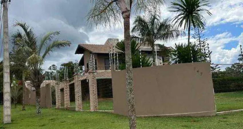 Casa com 5 dormitórios à venda, 385 m² por R$ 1.800.000,00 - Bom Clima - Chapada dos Guimarães/MT