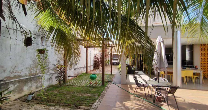 Casa com 3 dormitórios à venda, 180 m² por R$ 800.000,00 - Santa Cruz II - Cuiabá/MT