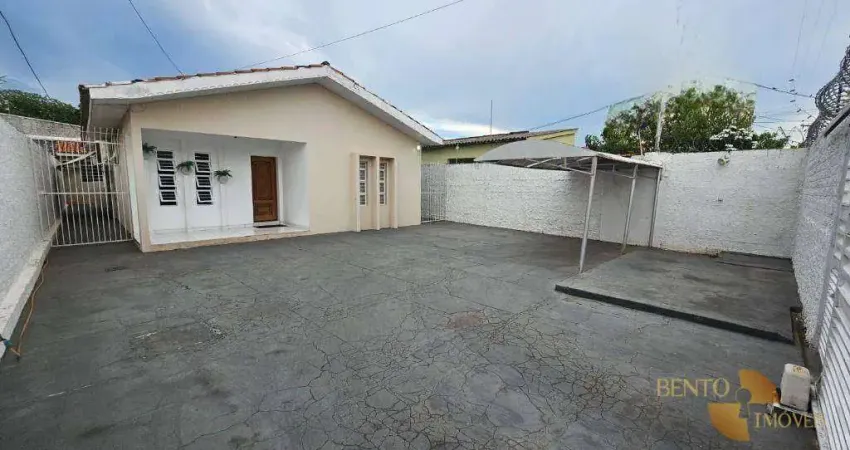 Casa com 3 dormitórios à venda, 177 m² por R$ 479.000,00 - Jardim Petrópolis - Cuiabá/MT