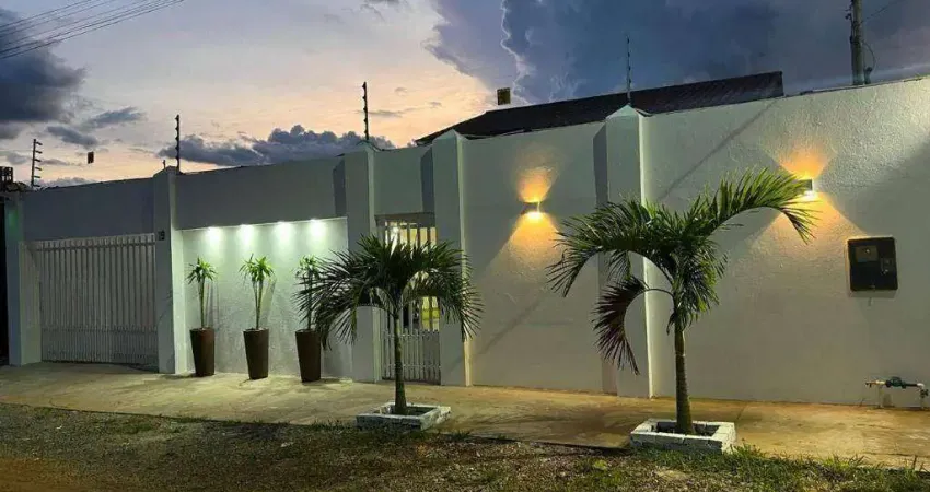 Casa com 4 dormitórios à venda por R$ 778.000 - Centro - Chapada dos Guimarães/MT