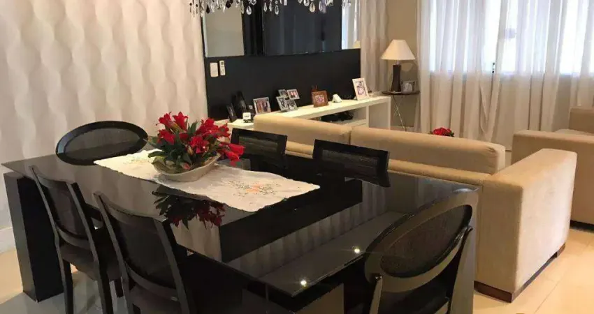 Casa com 3 dormitórios à venda, 130 m² por R$ 720.000 - Jardim Aeroporto - Várzea Grande/MT