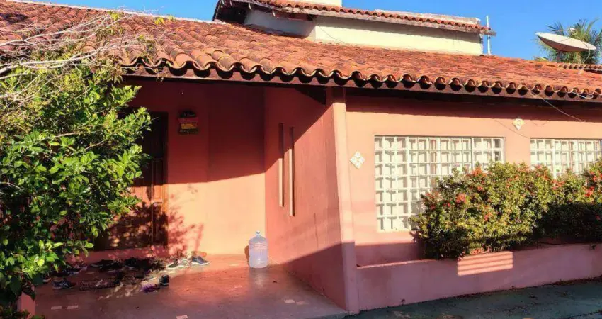 Casa com 3 dormitórios à venda, 212 m² por R$ 550.000,00 - Jardim Universitário - Cuiabá/MT