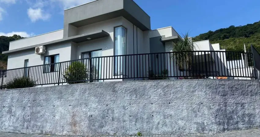 Casa com 3 quartos à venda no Limeira Baixa, Brusque