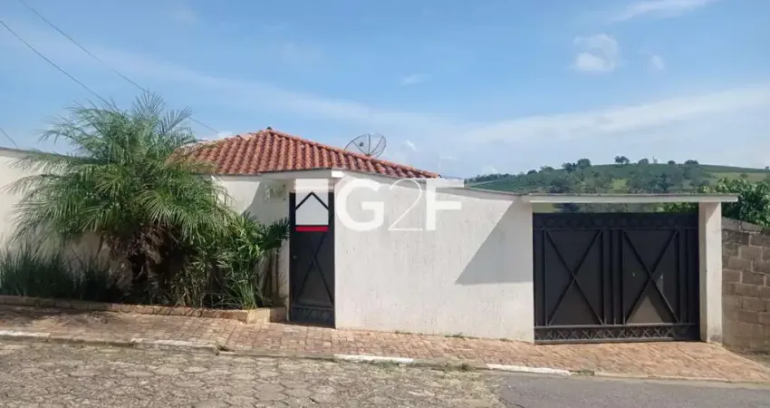 Casa com 3 quartos à venda na Rua Geraldo Braz, 115, Centro, Ouro Fino