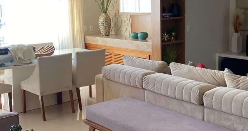 Vendo excelente apartamento no bairro de Lagoa Nova com 119m2