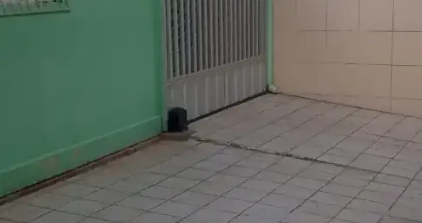 Vendo casa em candelária com 3 quartos sendo 1 suíte excelente localização