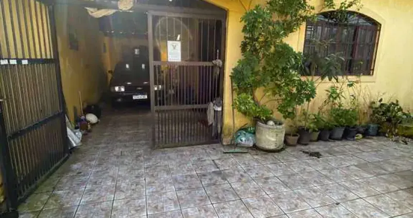 Sobrado com 3 dormitórios sendo 1 suíte - espaçoso - praia grande