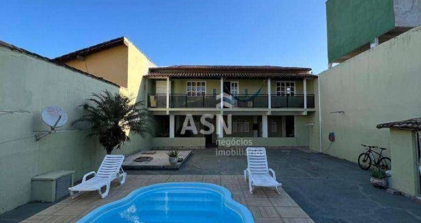 Casa térrea com 2 dormitórios para alugar por R$ 1.700/mês - Extensão do Bosque - Rio das Ostras/RJ