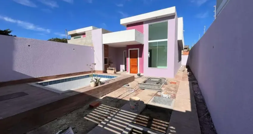 Casa Linear Moderna com 03 Dorm. em Village Rio das Ostras  -  Rio das Ostras