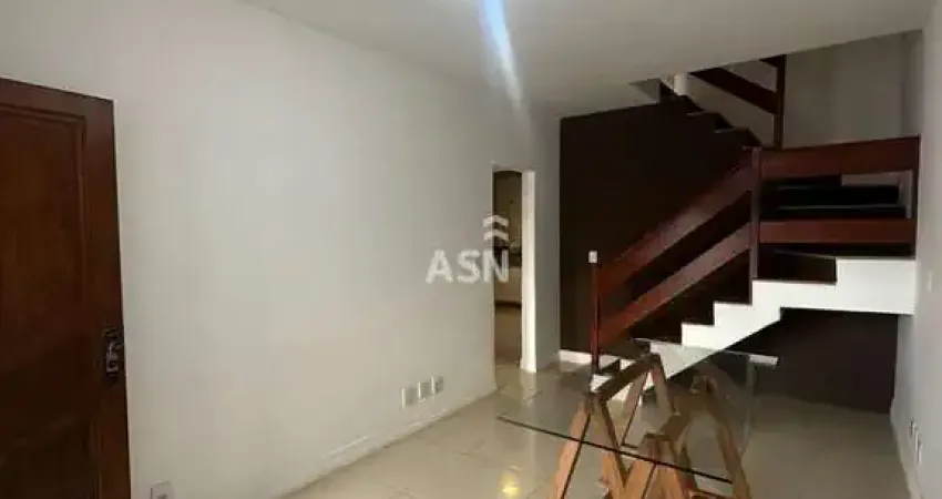 Casa com 3 quartos à venda no Mirante da Lagoa, Macaé 