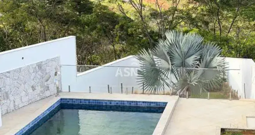 Casa com 6 quartos à venda no Vale dos Cristais, Macaé 