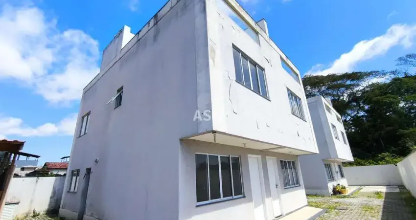 Casa com 2 quartos à venda no Extensão do Bosque, Rio das Ostras