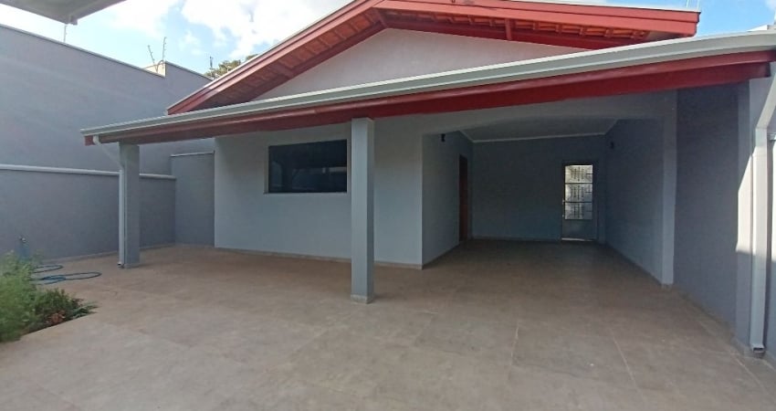 Excelente casa à venda em bairro nobre de Mogi Mirim-SP