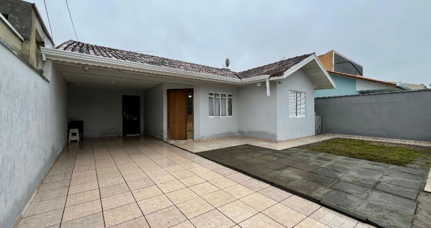 Casa no Afonso Pena com 4 quartos sendo 01 suíte