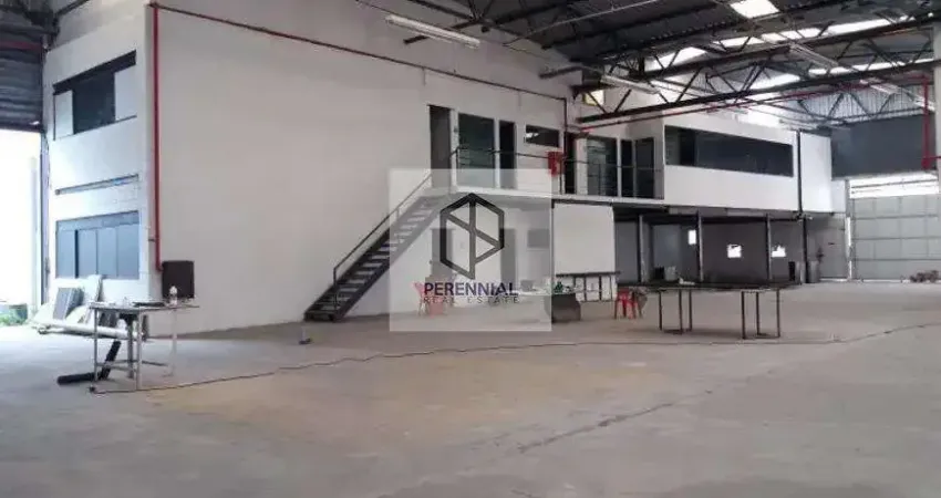 Galpão / Depósito / Armazém para alugar, 3000m² - São Cristóvão