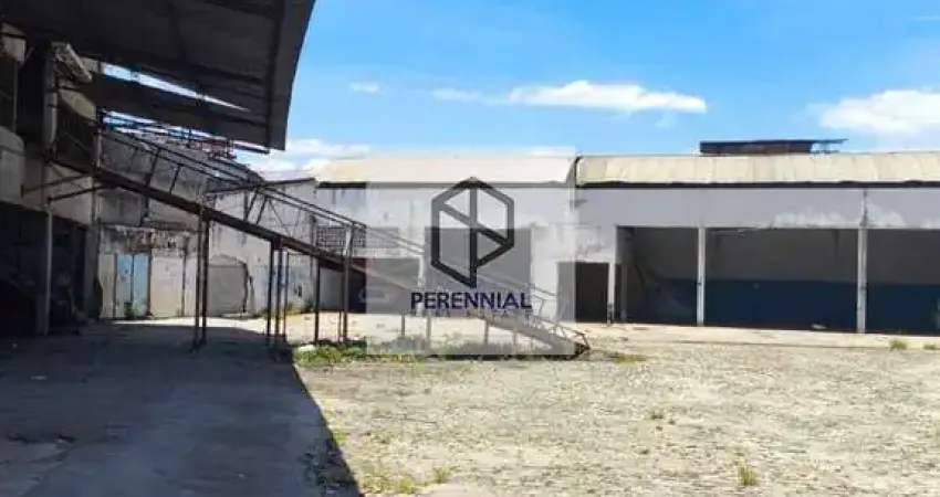 Pátio + Galpão para locação na Linha Amarela - Bonsucesso, RJ - 10.000m²