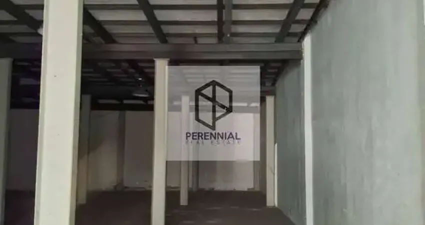 Galpão/Depósito/Armazém para Alugar em Olaria/RJ - 900 m² por R$ 8.900/Mês