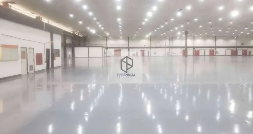 Barracão / Galpão / Depósito com 2 salas para alugar na Estrada dos Bandeirantes, 3091, Jacarepaguá, Rio de Janeiro