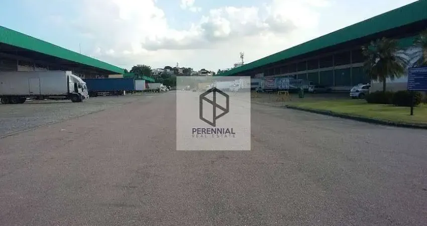 Barracão / Galpão / Depósito com 2 salas para alugar na Rodovia Washington Luiz, 2154, Parque Duque, Duque de Caxias