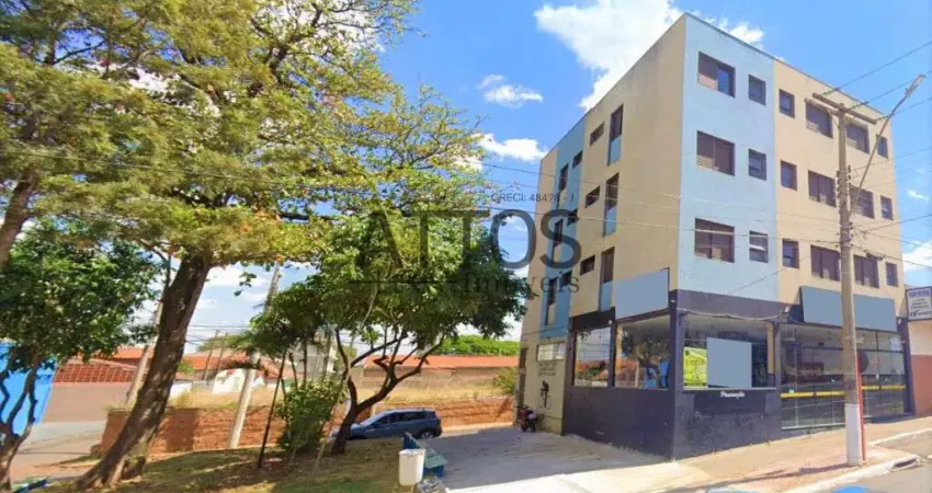 Kitnet / Stúdio para alugar na Rua Padre Teixeira, 1707, Centro, São Carlos