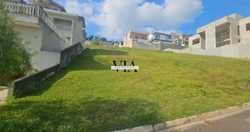 Lindo TERRENO de 360m² no Valville 1 - ACEITA PERMUTA E PARCELAMENTO DIRETO