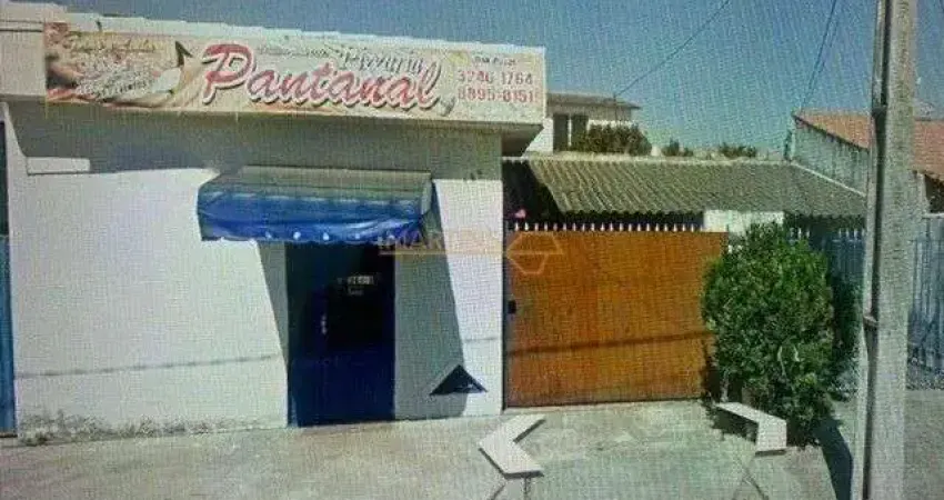 Casa com 3 quartos à venda no Santiago, Araguari 