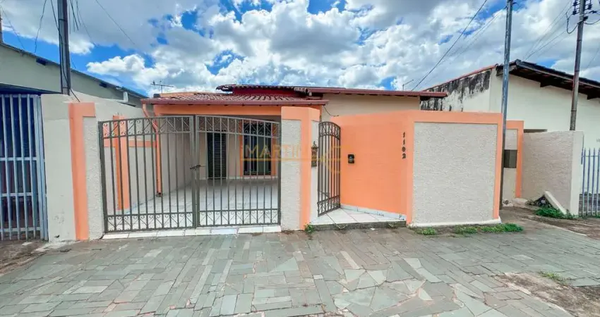 Casa com 4 quartos à venda na 1, Aeroporto, Araguari