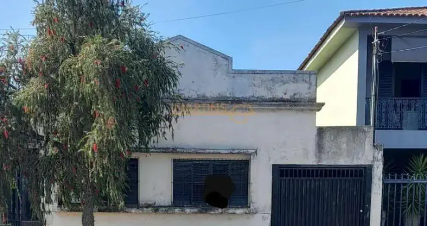 Casa com 2 quartos à venda no Centro, Araguari 