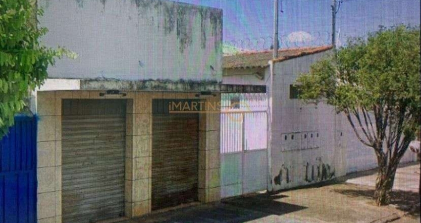 Casa com 3 quartos à venda no Santiago, Araguari 