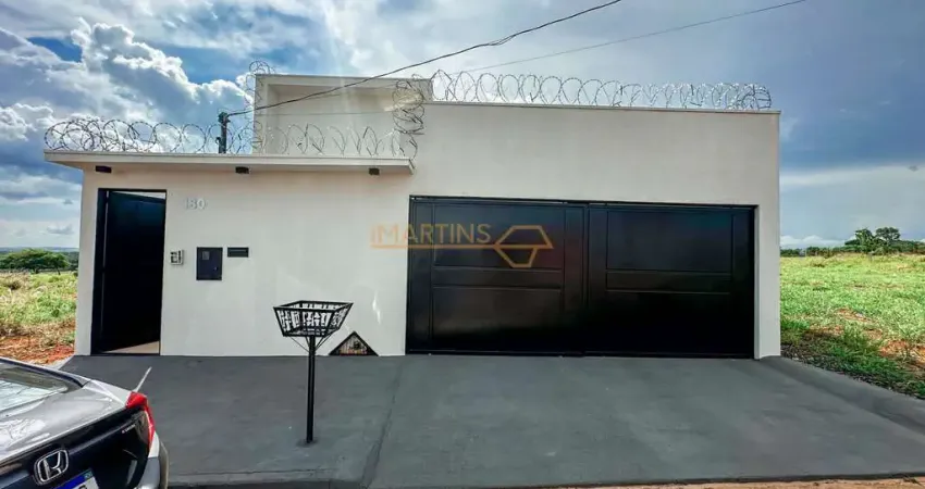 Casa com 3 quartos à venda na Avenida Principal - Rua O - João batista campos, 180, Bosque, Araguari
