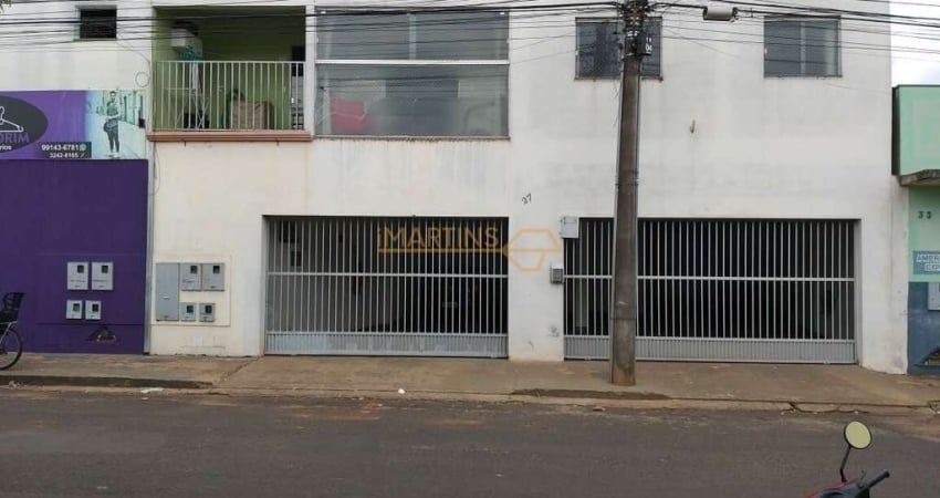 Apartamento para Venda, Araguari / MG, bairro Centro
