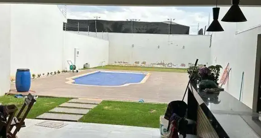Casa com 3 quartos à venda na 1, 1, Santiago, Araguari
