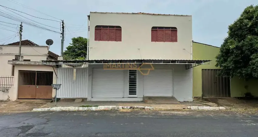 Casa com 7 quartos à venda no Rosário, Araguari 