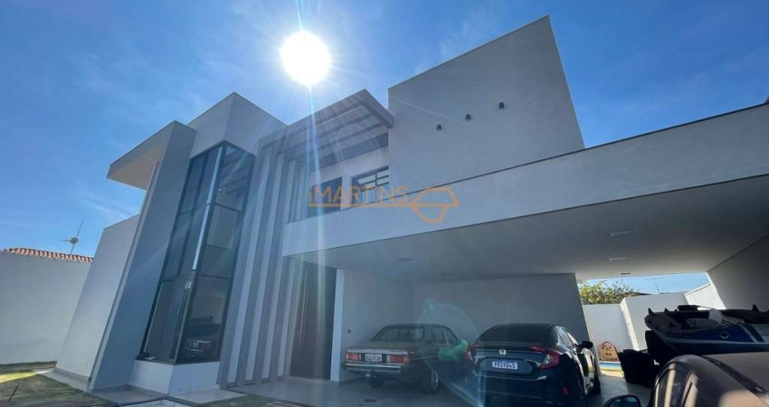 Casa com 5 quartos à venda no Centro, Araguari 