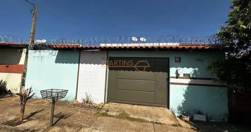 Casa com 2 quartos à venda na Fátima, Araguari 