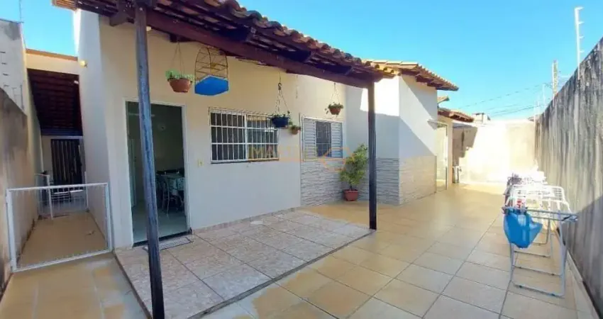 Casa com 2 quartos à venda na 1, Sibipiruna, Araguari