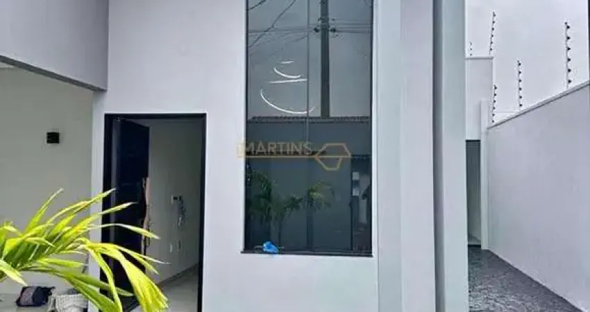 Casa com 3 quartos à venda na Praça Gaioso Neves, Bosque, Araguari