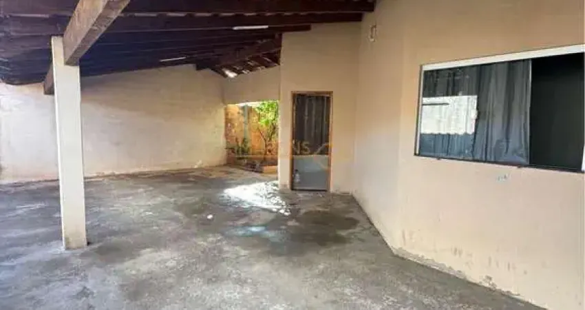 Casa com 2 quartos à venda na Praça Gaioso Neves, Bosque, Araguari