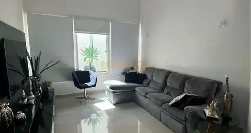 Casa com 3 quartos à venda na Praça Gaioso Neves, Sibipiruna, Araguari