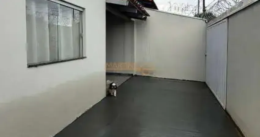 Casa com 2 quartos à venda na Fátima, Araguari 