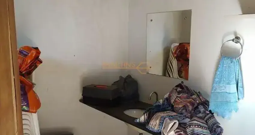 Casa com 2 quartos à venda na Praça Gaioso Neves, Sibipiruna, Araguari