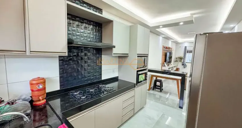 Casa com 2 quartos à venda no Santiago, Araguari 