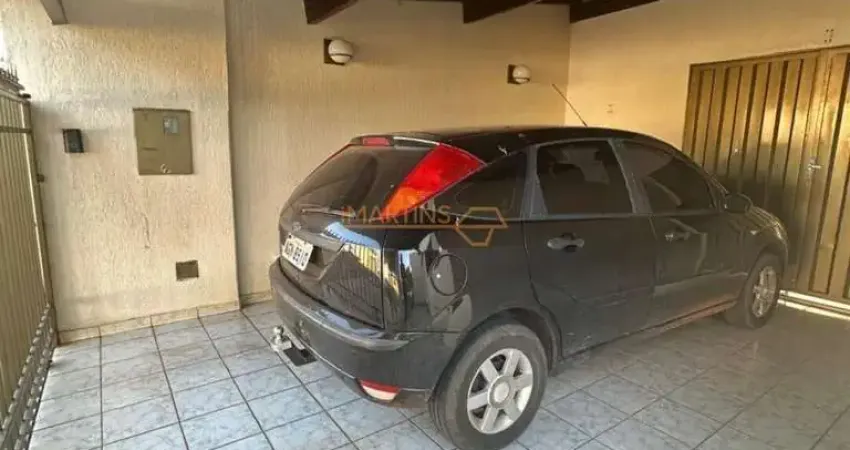 Casa com 3 quartos à venda na Praça Gaioso Neves, Bosque, Araguari